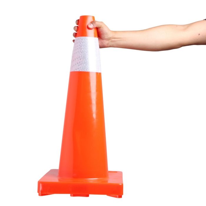 CONO DE SEGURIDAD (70 CMS, CON REFLEJANTE)